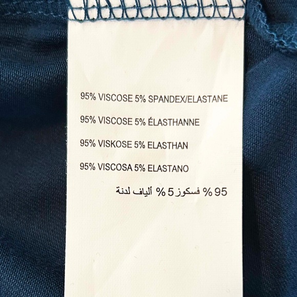 TOP, MOCK NECK, SCARABE (Blue), SIZE 3X, SHORT SLEEVES, STRETCH FABRIC, MICHEL - Picture 2 of 9